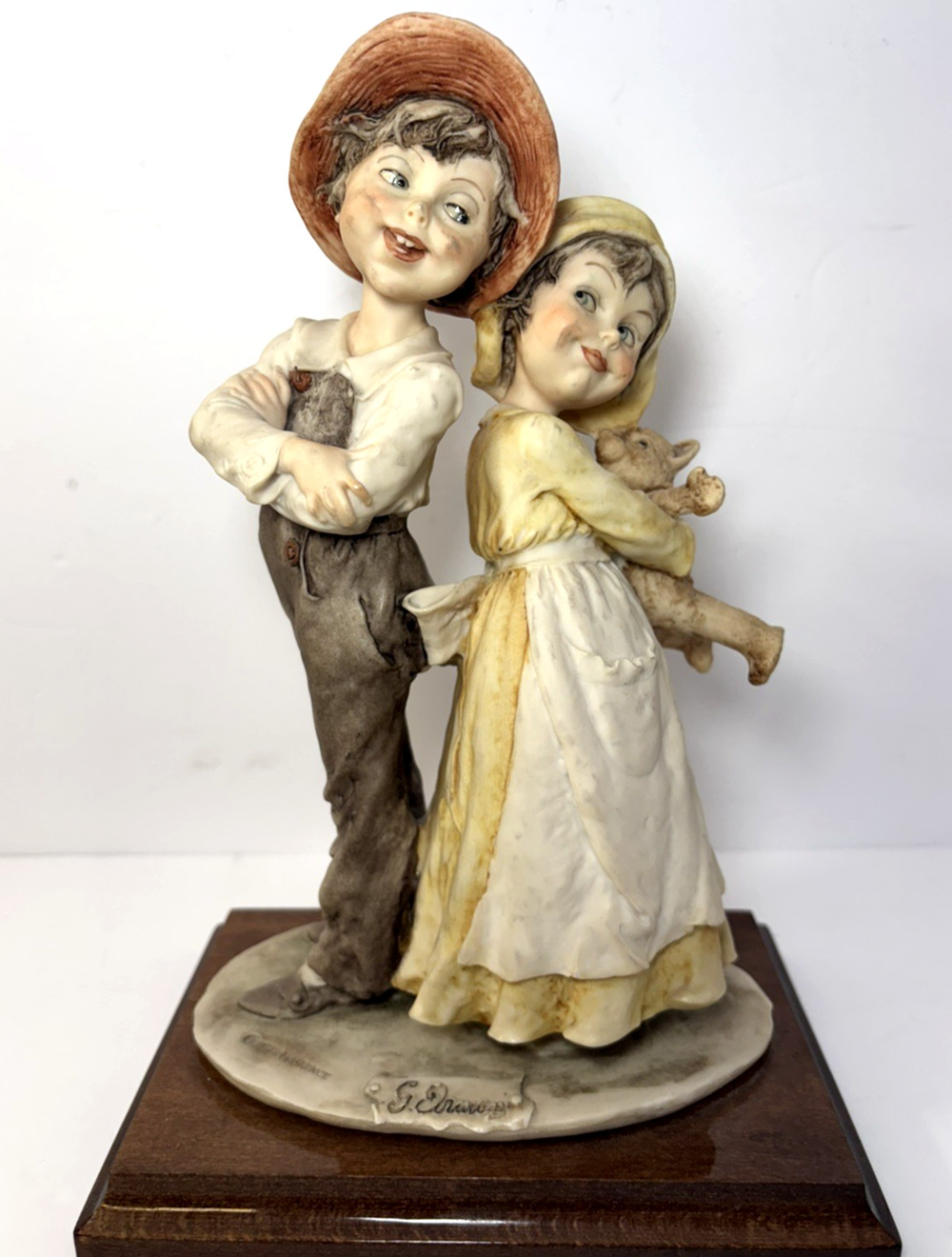 Giuseppe Armani Signed Boy & Girl Figurine | Gulliver’s World Italy | 10” Tall